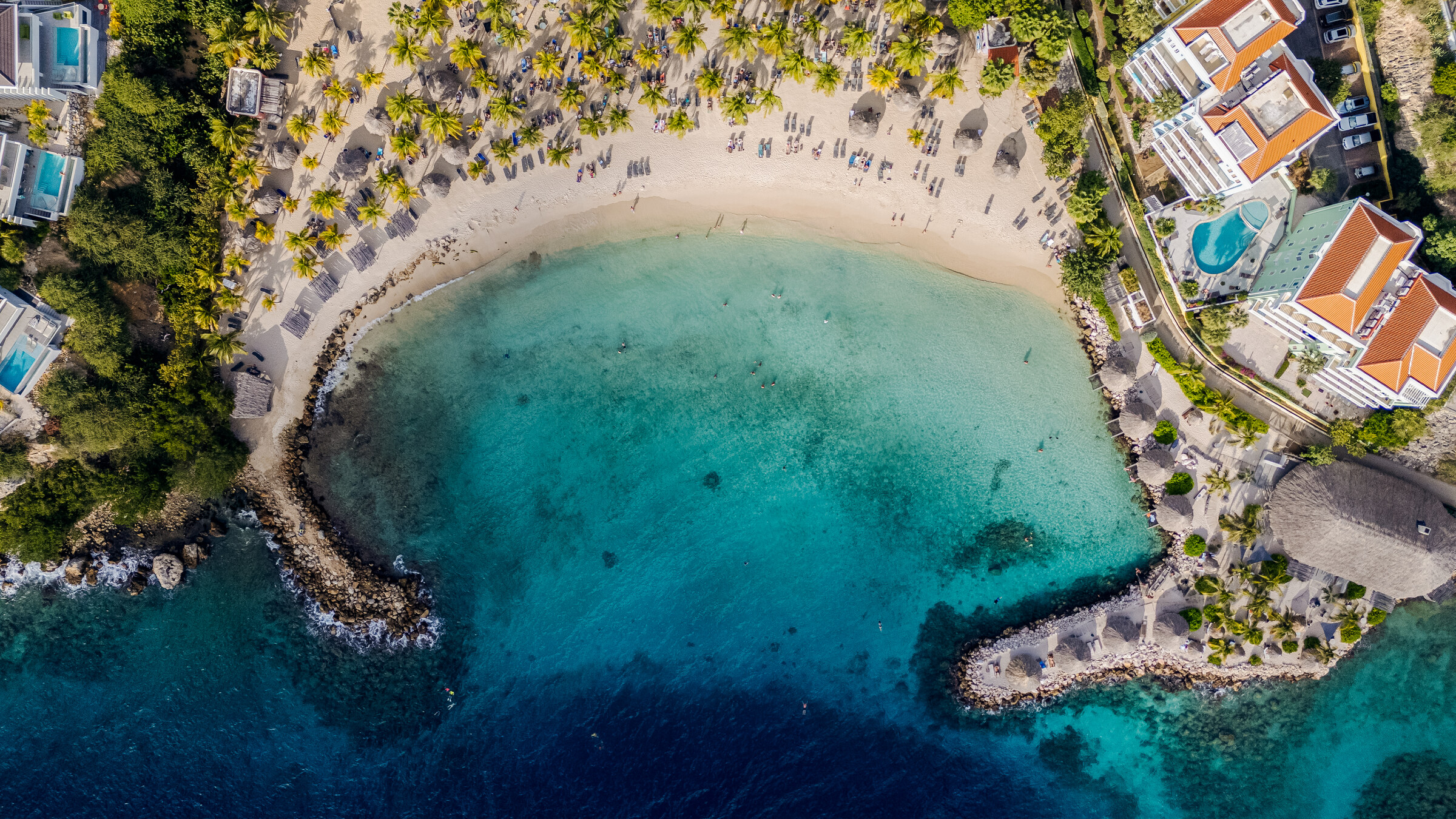 Aerial view of a turquoise bay in Curaçao